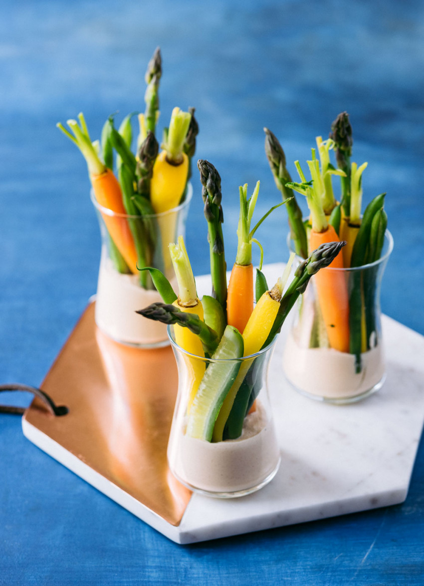 Crudites with Cashew Nut and Tahini Cream