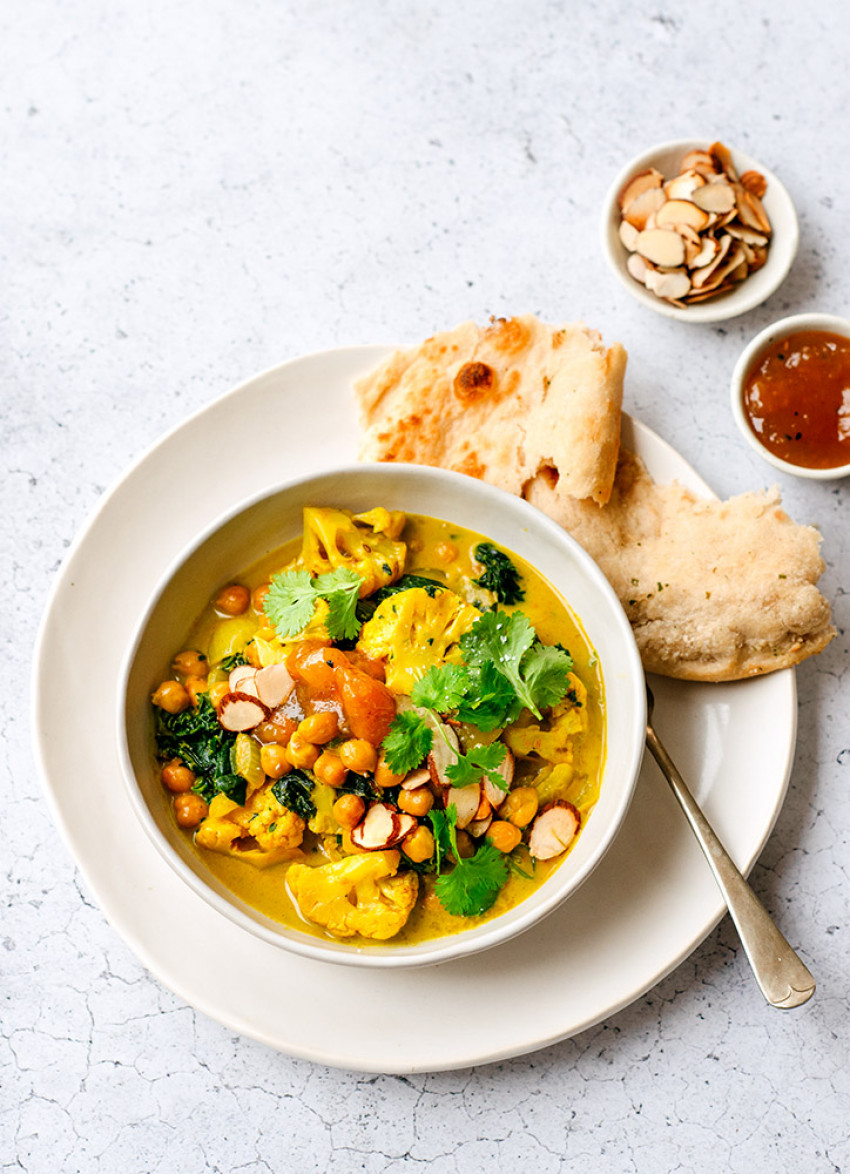 Chickpea and Cauliflower Curry