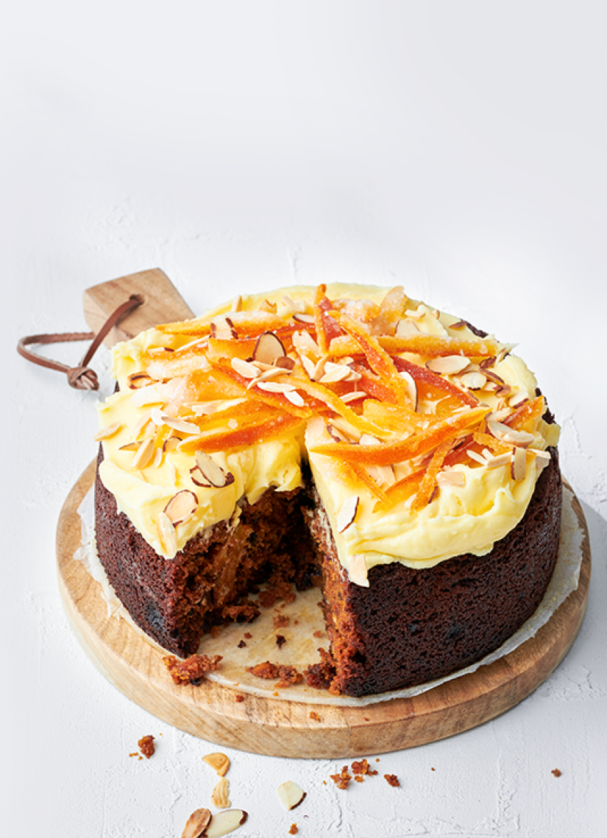 Roasted Almond, Citrus and Whisky Christmas Cake
