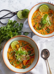 Tempeh Curry Laksa with Coconut Milk and Kelp Noodles