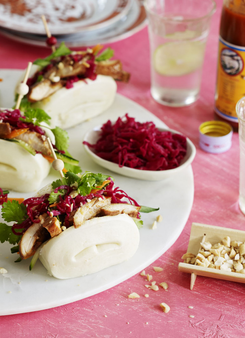 Sticky Chicken in Chinese Steamed Buns 