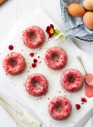 Gluten-free Vanilla Doughnuts with Natural Strawberry Frosting