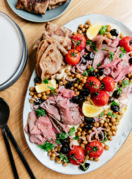 Moroccan Beef with Hummus and Olives