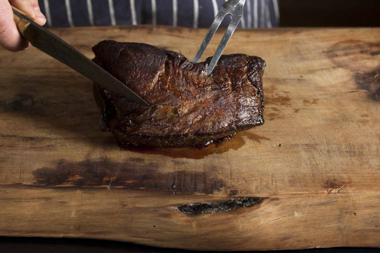 How to carve meat » Dish Magazine