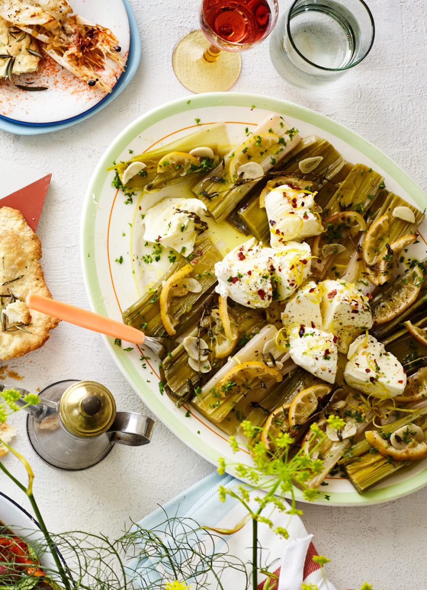 Braised Leeks with Lemon and Mozzarella 