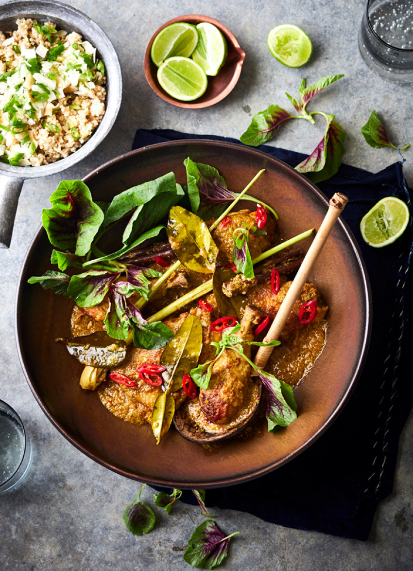 Fragrant Chicken Curry with Lemongrass and Kaffir Lime Leaves