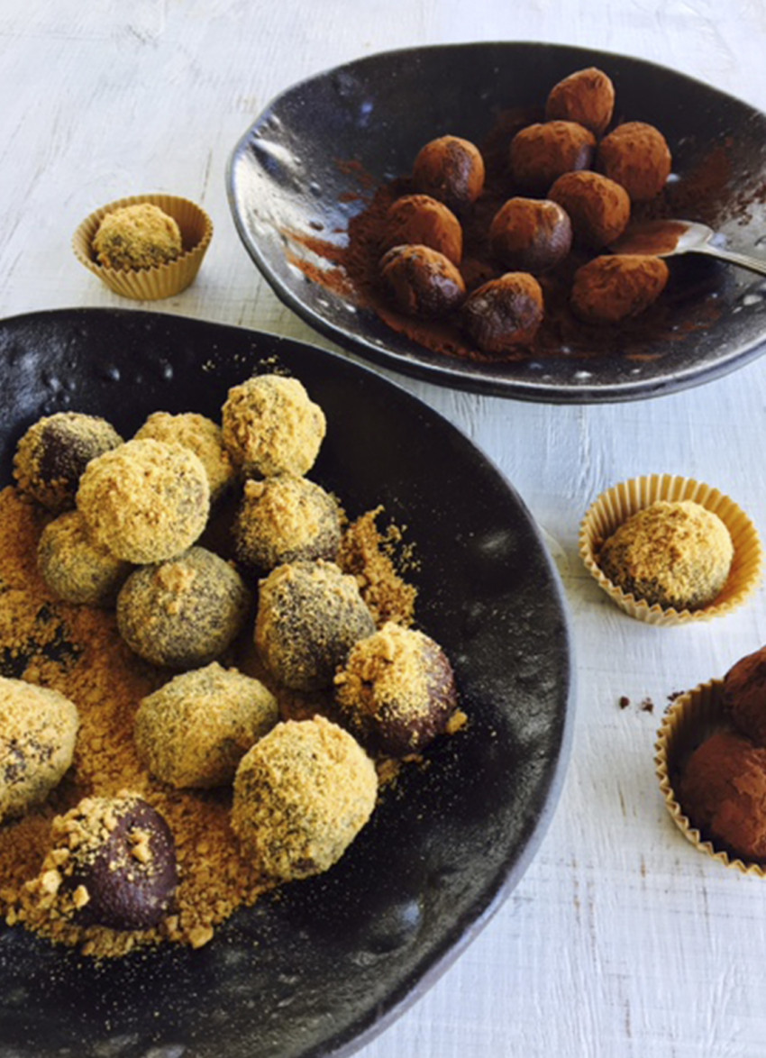 Chocolate Peanut Butter Whiskey Truffles - Handle the Heat