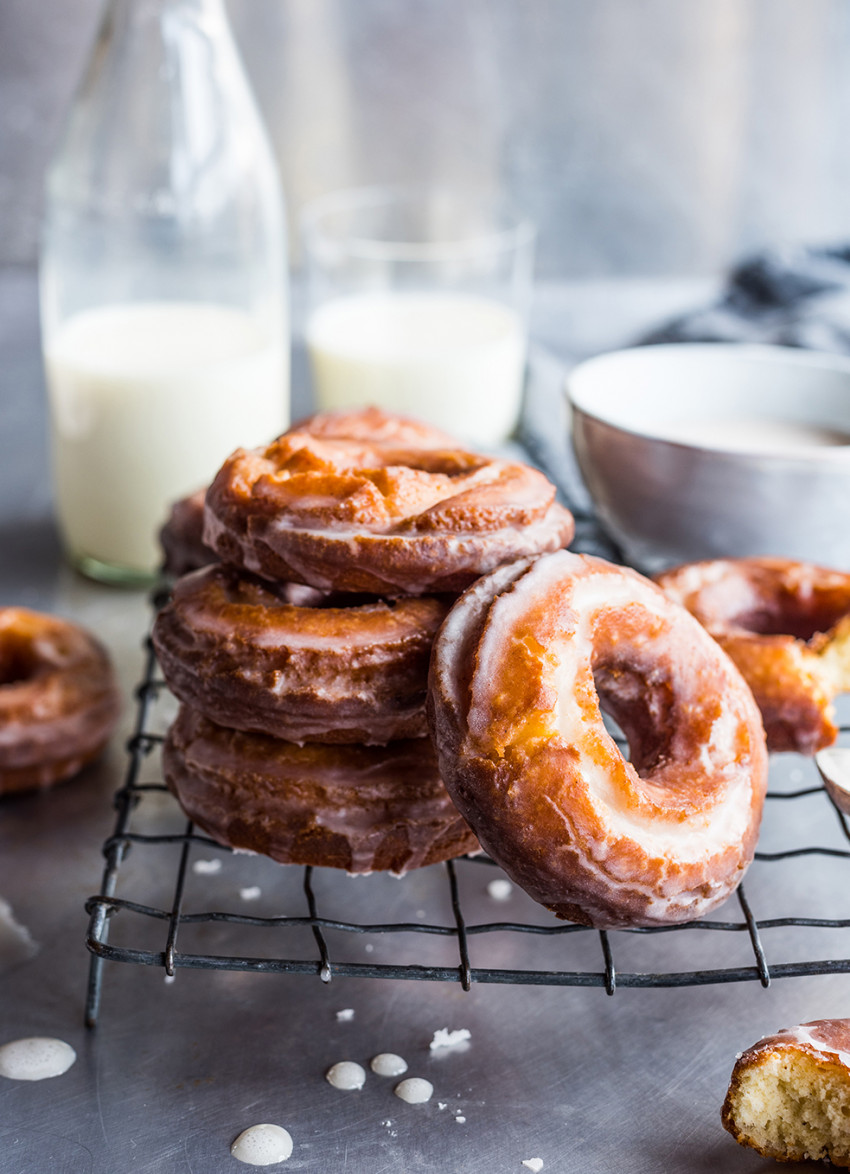 Old-fashioned American Doughnuts