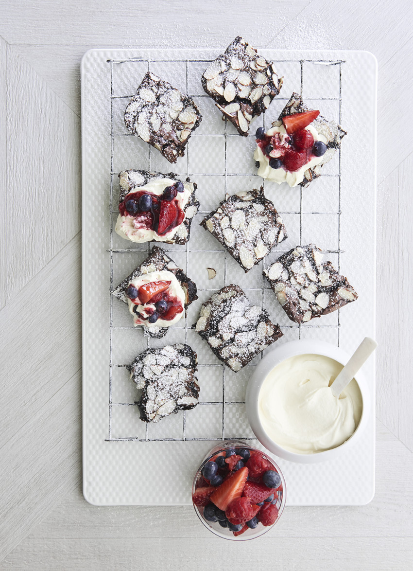 Easy Chocolate Brownie, Berries and Cream