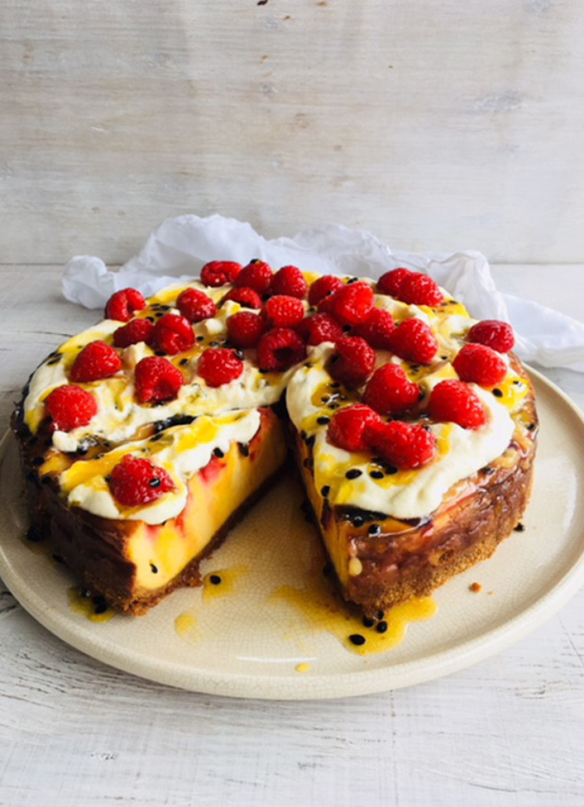 Baked Raspberry and Lemon Cheesecake 