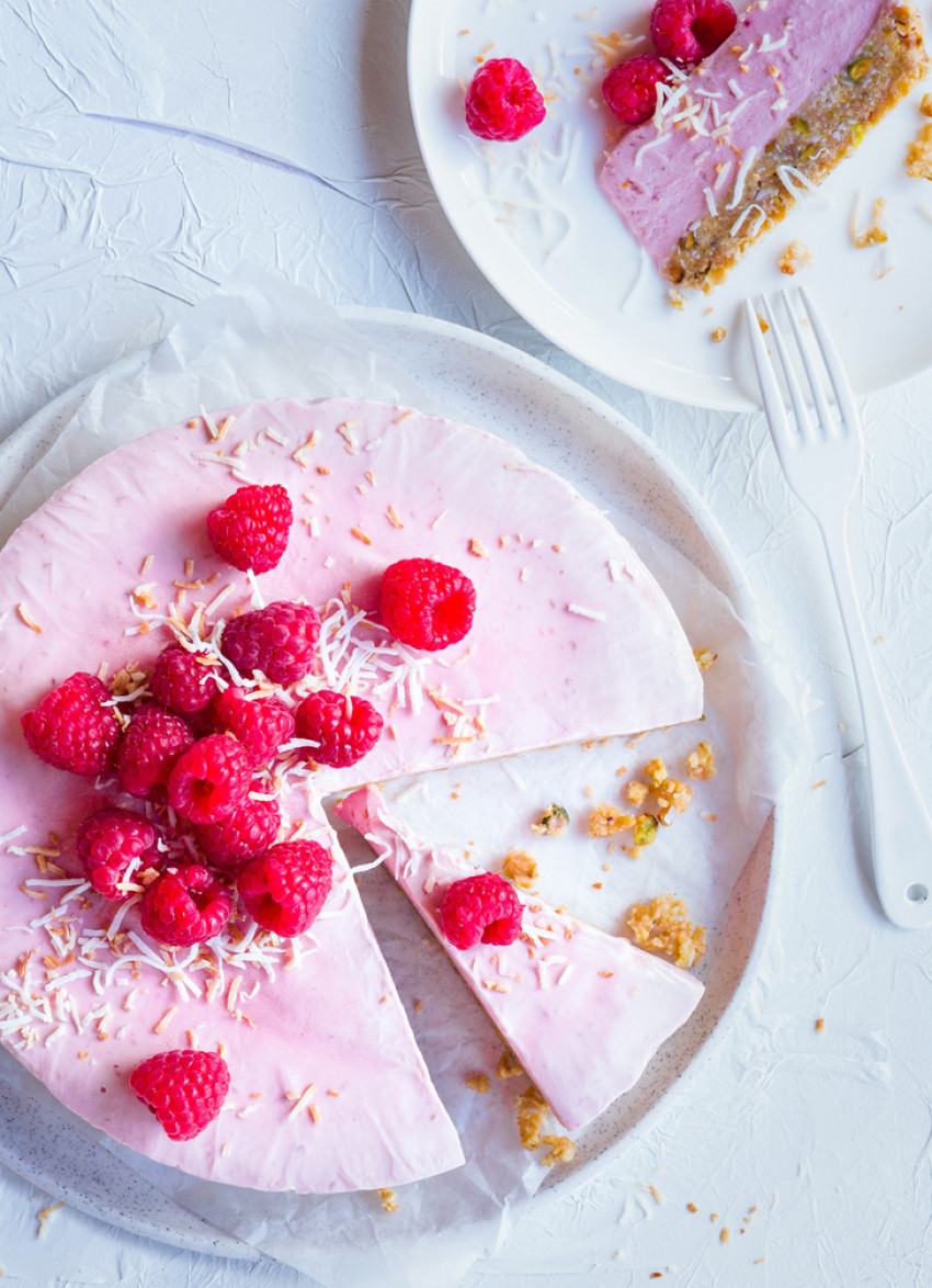 Frozen Yoghurt Cake with Coconut and Pistachio Biscuit Base