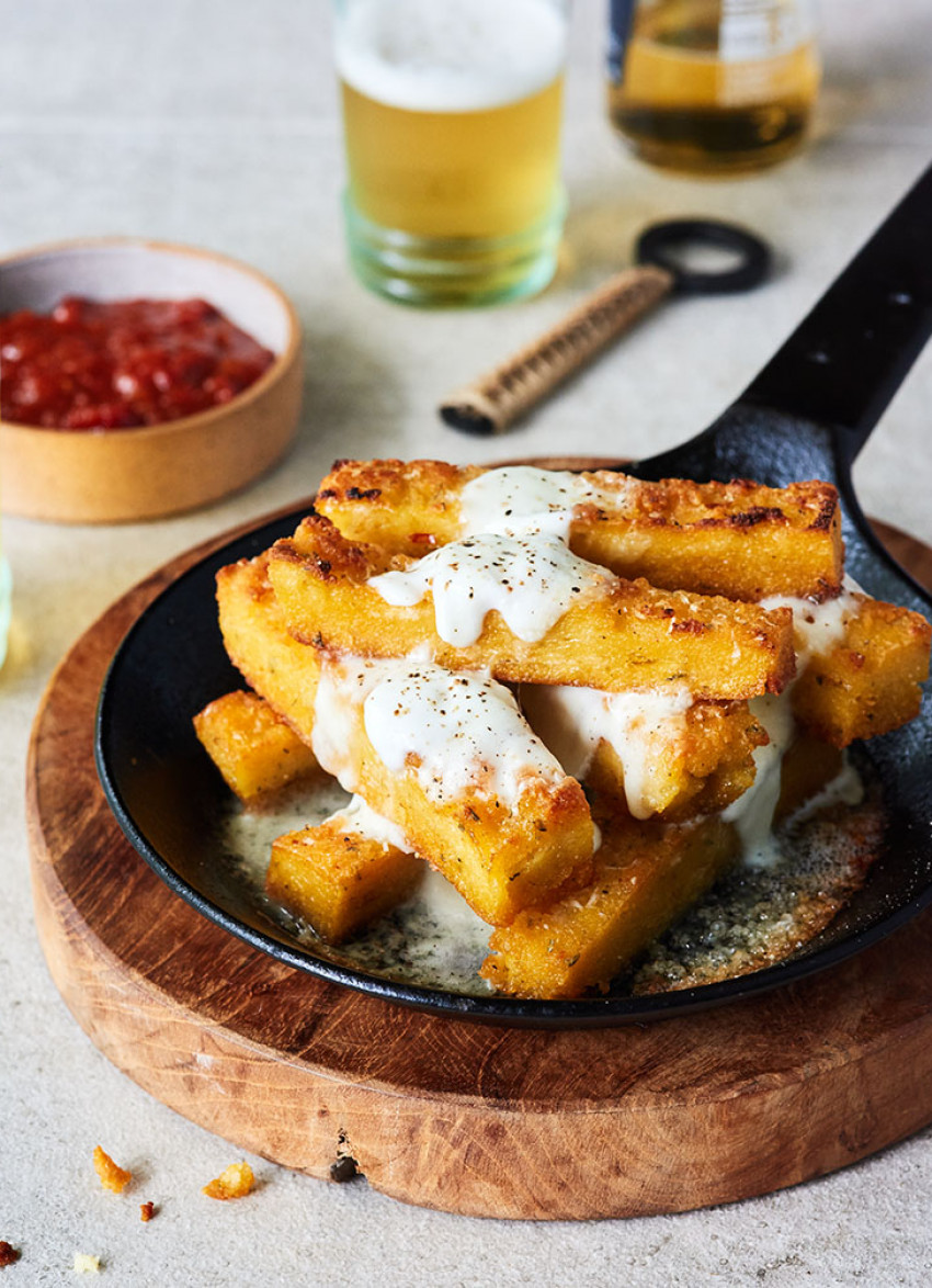 Molten Mozzarella Polenta Fries