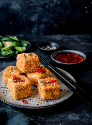 Crunchy Fried Tofu with Sweet Chilli and Ginger Sauce