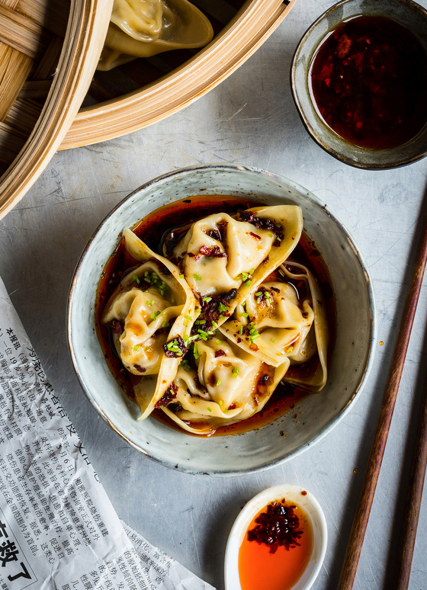 Chicken and Corn Wontons in Chilli Sauce