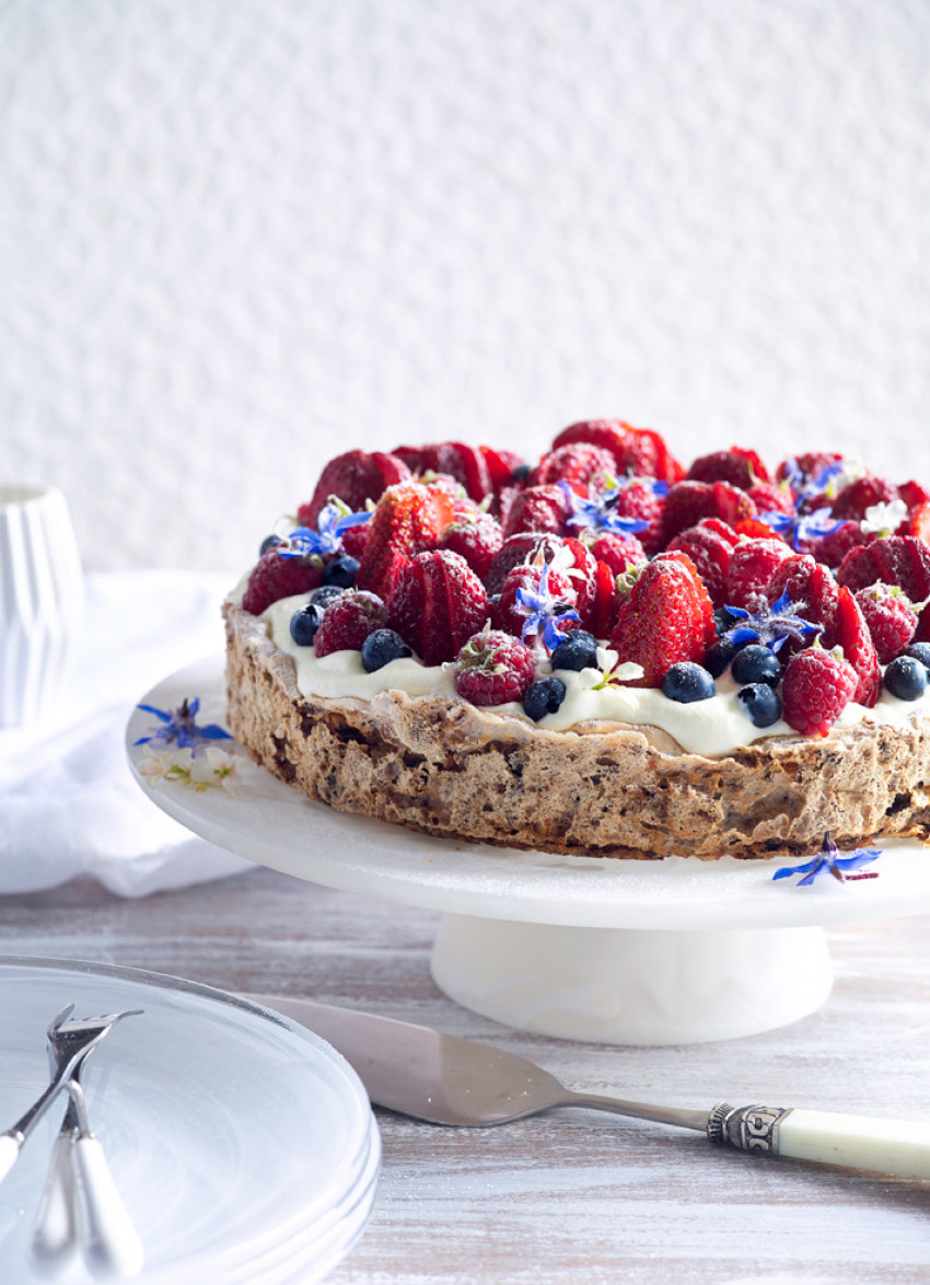 Spiced Almond and Chocolate Meringue Torte