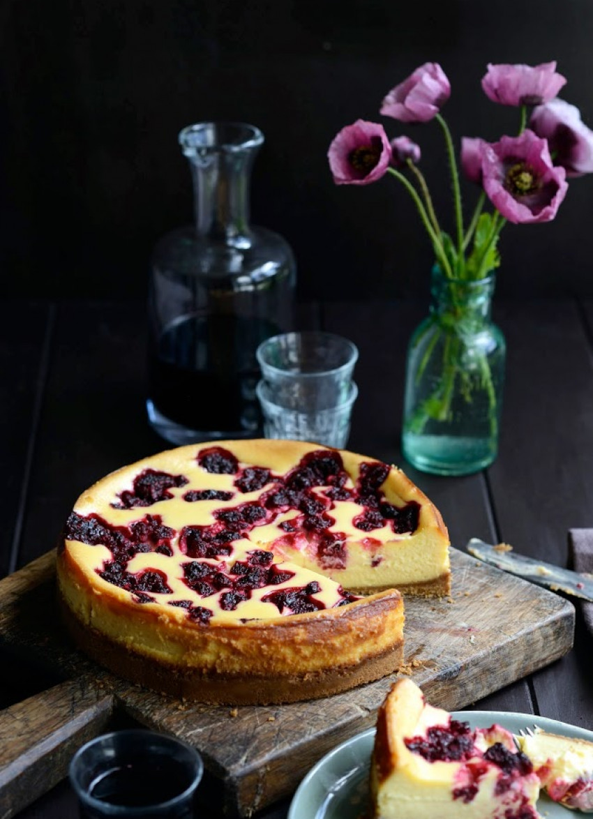 Best Ever White Chocolate and Raspberry Cheesecake