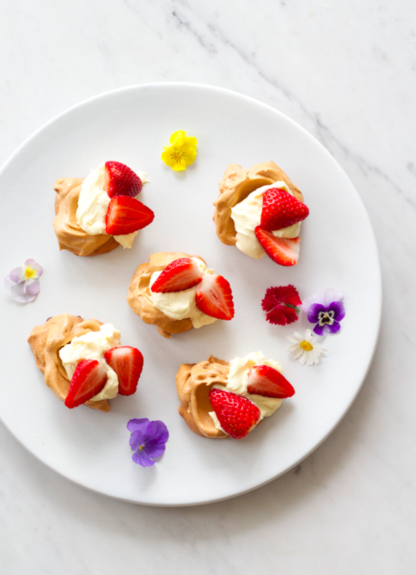 Muscovado Sugar Meringues with Vanilla Mascarpone and Strawberries