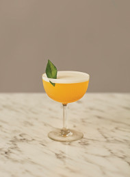 Seedlip Blossom - The Perfect Non Alcoholic Cocktail for Mum this Mother's Day