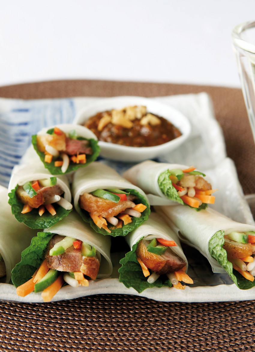 Duck Rice Paper Rolls with Sweet Chilli and Peanut Dipping Sauce