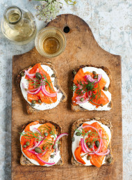 Grainy Bread Toasts with Ricotta Feta Whip, Smoked Salmon, Quick Pickled Red Onion and Capers