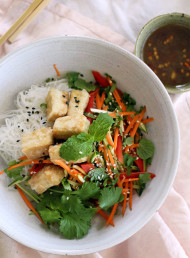 Vietnamese Noodle Salad with Crunchy Salt and Pepper Tofu