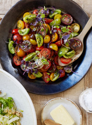 Mixed Tomato Salad with Soy and Sesame Dressing 