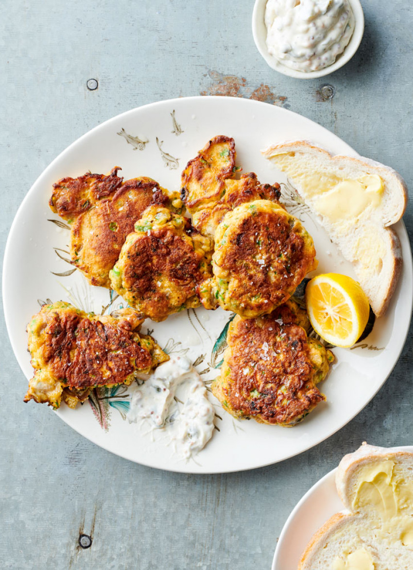 Tuatua Fritters and Tartare Sauce