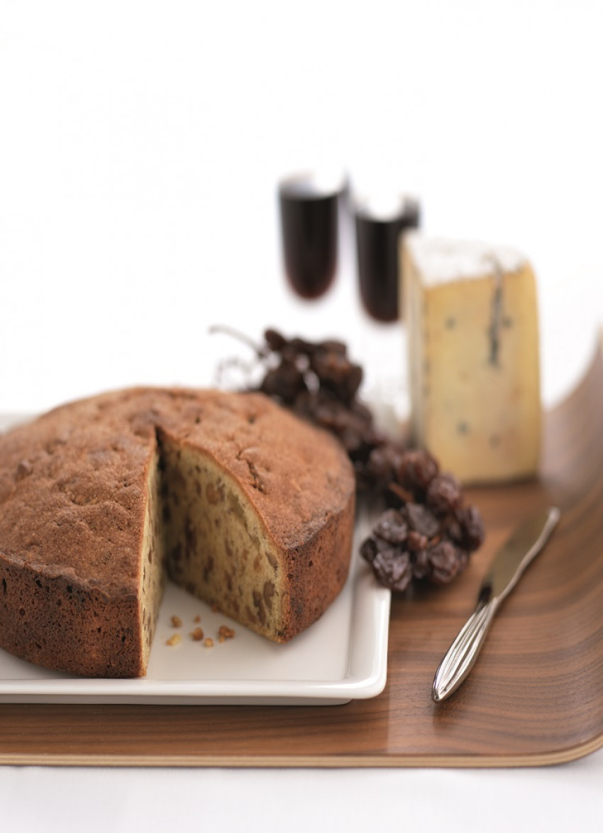 Walnut Cake with Soft Cheese and Muscatels